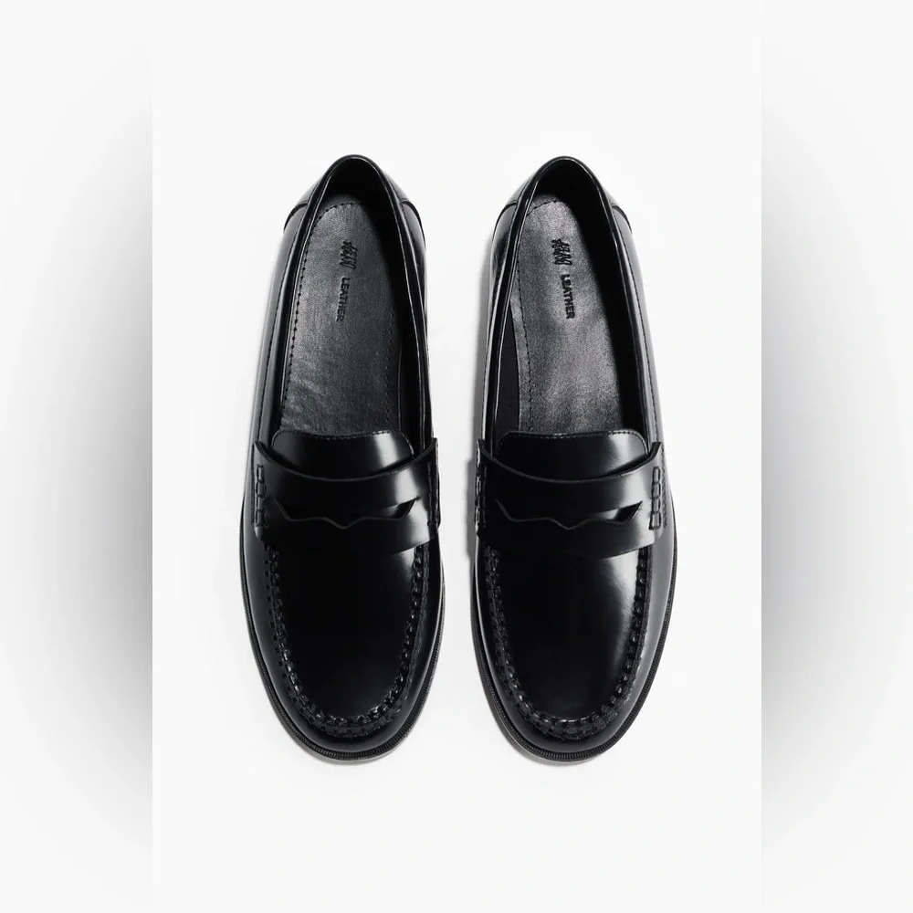 NIB H&M Leather Loafers in Black